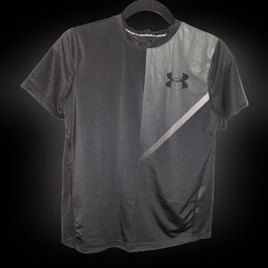 Under armour short sleeve shirt, Boys Large